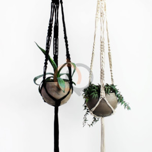 آویز مکرومه بلند